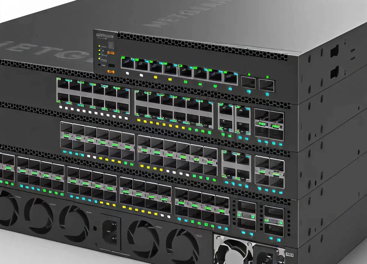 NETGEAR M4350 Fully Managed switche